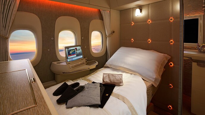 EmiratesFirst-Class-fully-flat-bed